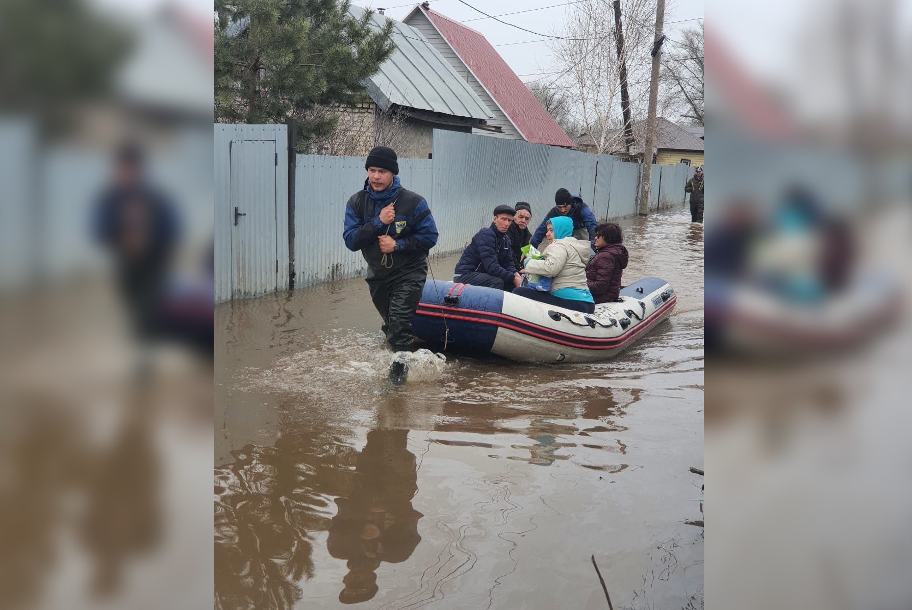 Прорыв дамбы в Орске: трое погибли, более 4 тысяч эвакуированы