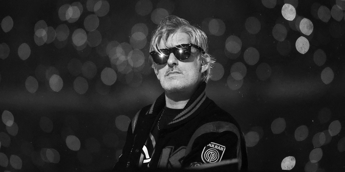 Умер французский диджей Kavinsky