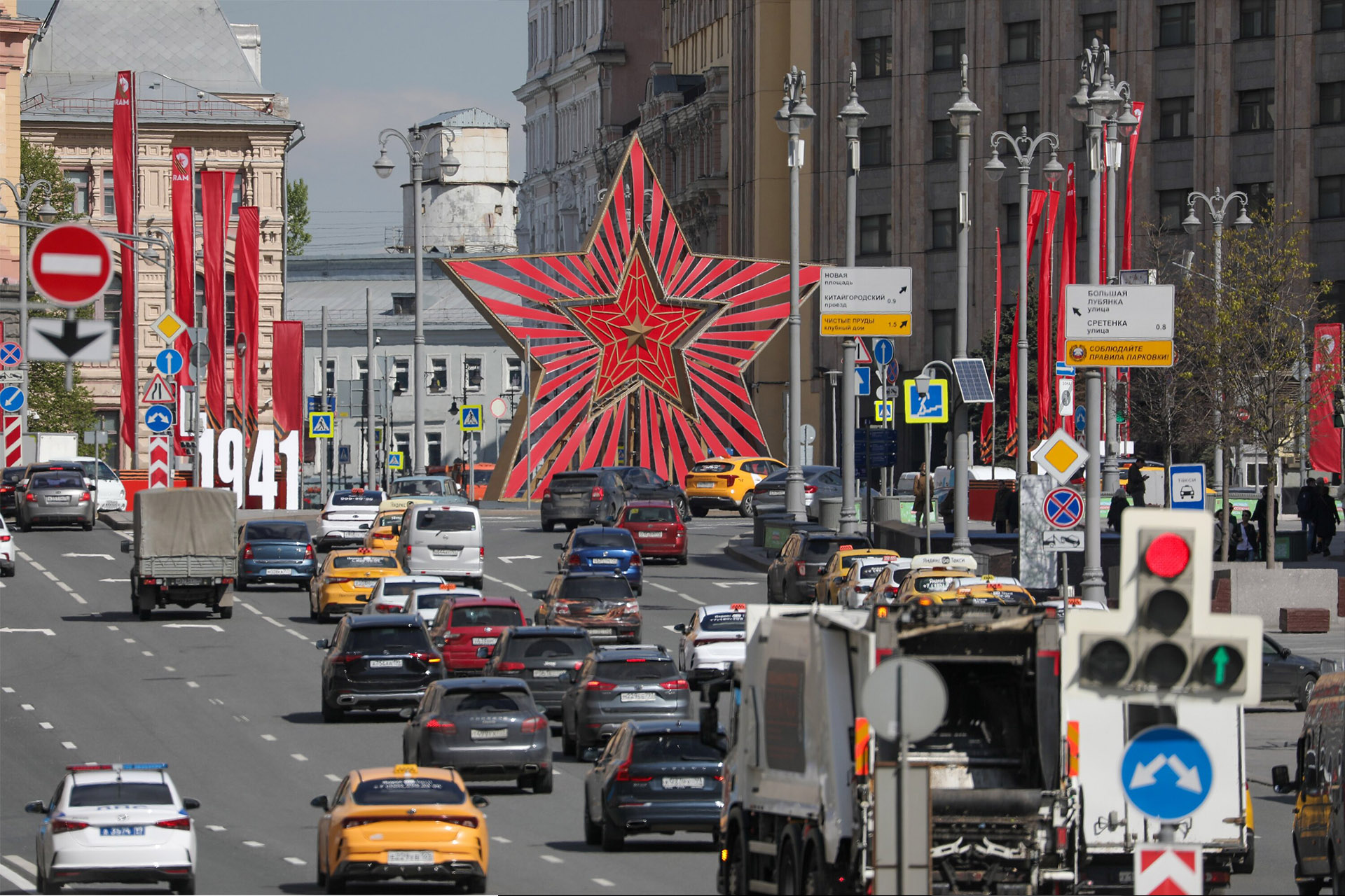 Как изменится схема движения транспорта в майские праздники