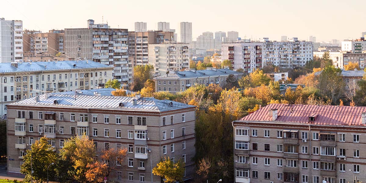 В родных стенах душе не тесно: как в Москве переосмысляют типовую застройку