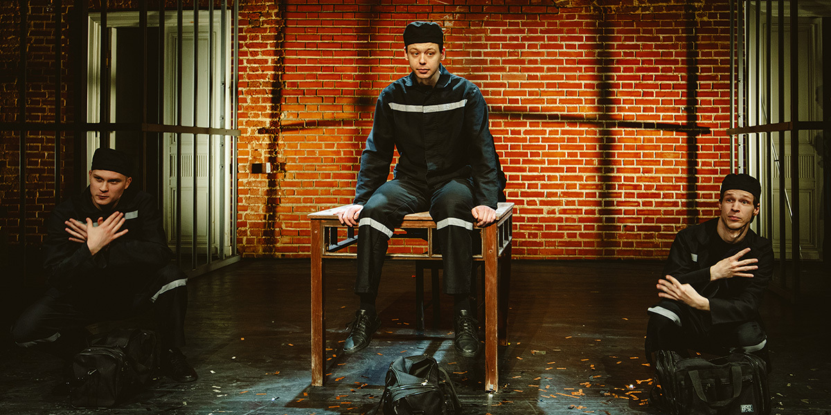 Каким получился новый спектакль «День закрытых дверей Дмитрия Крестьянкина — рецензия Марины Шимадиной