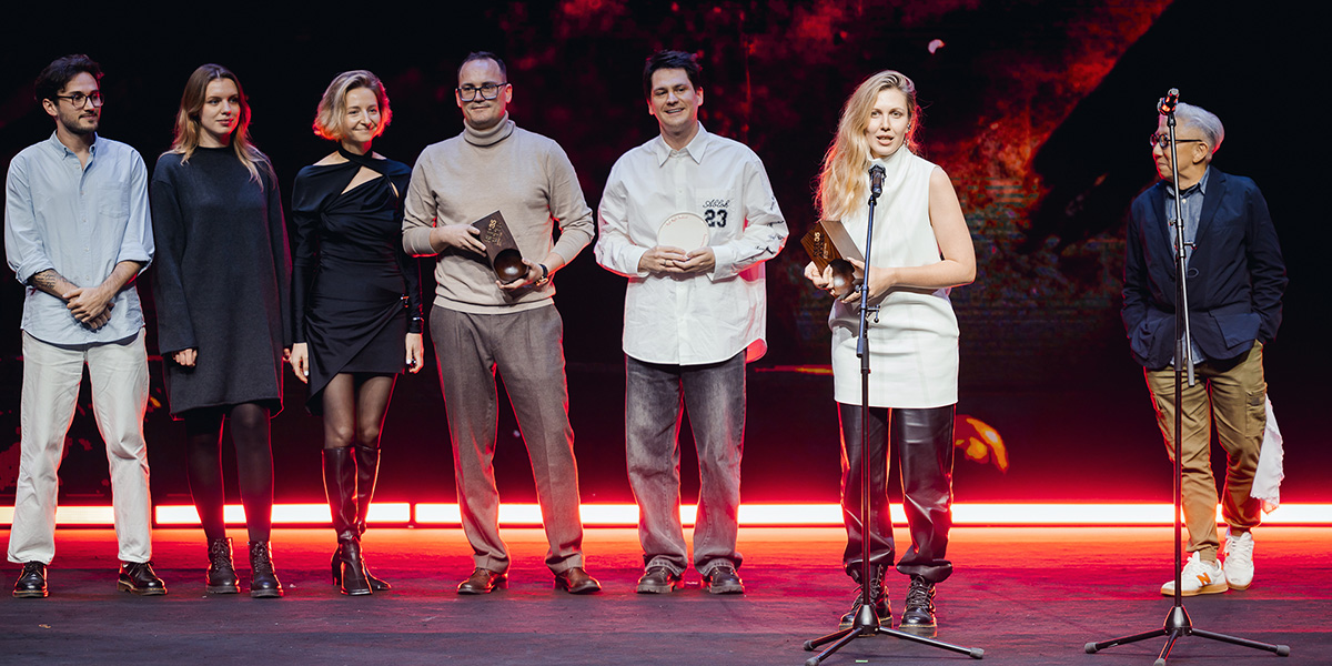 «Нельзя просто показать тяжелобольного ребёнка». О социальной рекламе рассуждают яркие благотворители рекламного мира