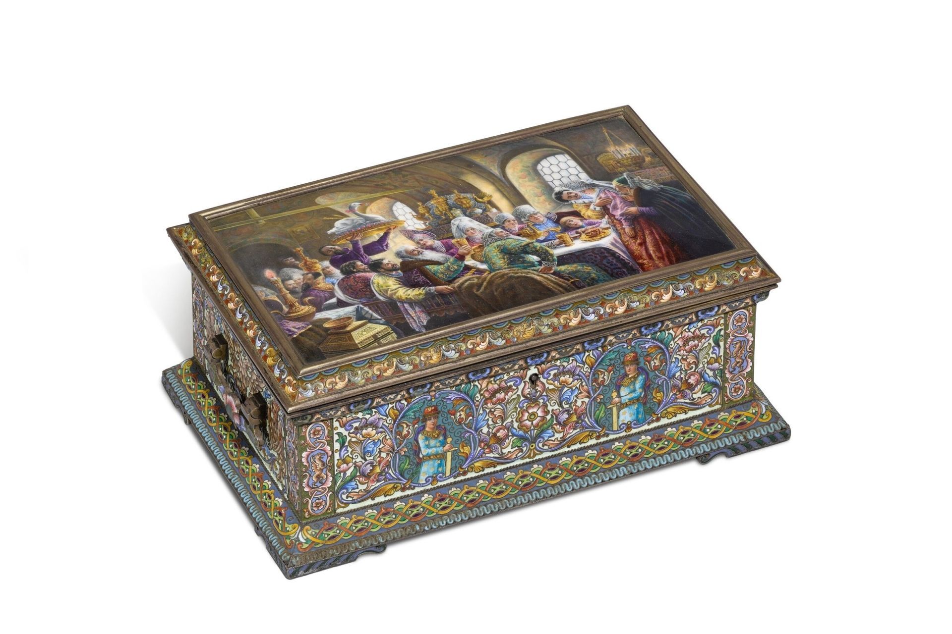 На аукцион Sotheby’s выставили шкатулку русского ювелира Федора Рюкерта за 320 тысяч долларов