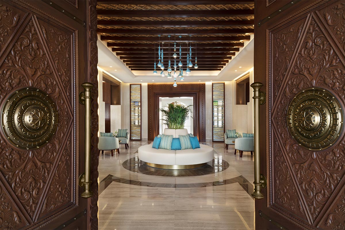 Лобби отеля Souq Al Wakra Hotel Qatar By Tivoli