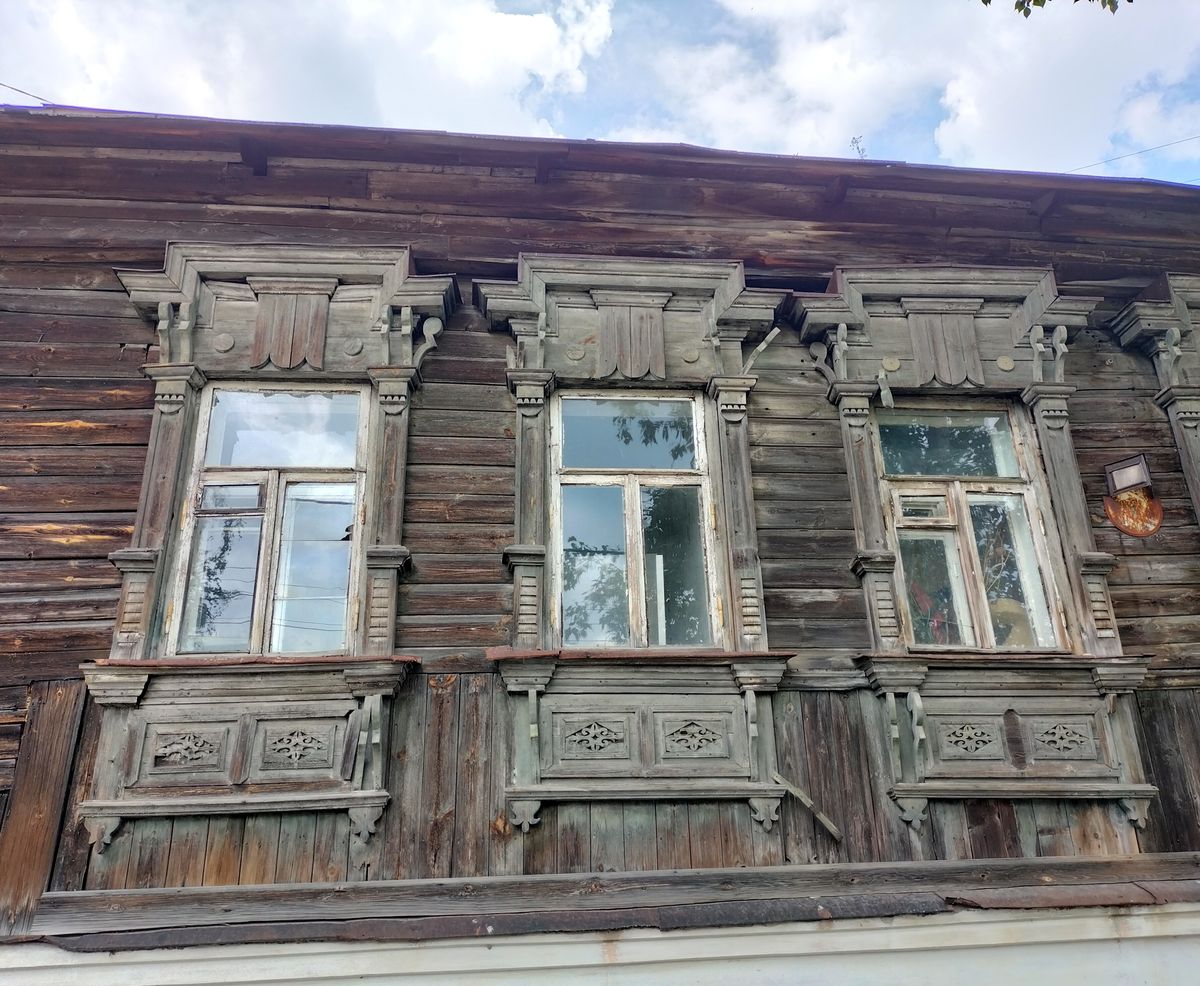 Старый дом в центре г. Владимира. Фото автора