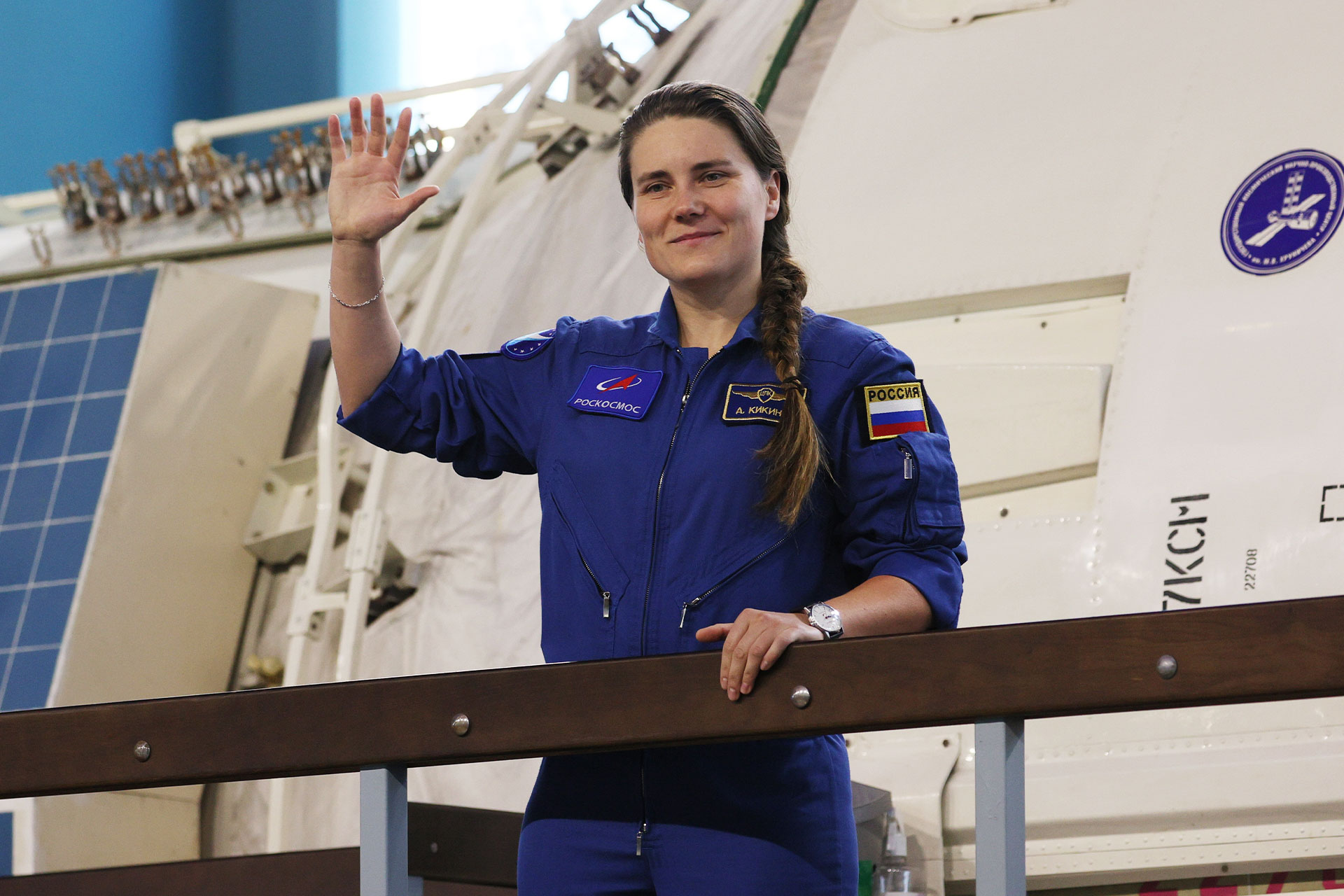 Анна Кикина перед началом экзаменационной комплексной тренировки на тренажере российского сегмента МКС в Центре подготовки космонавтов имени Ю.А. Гагарина