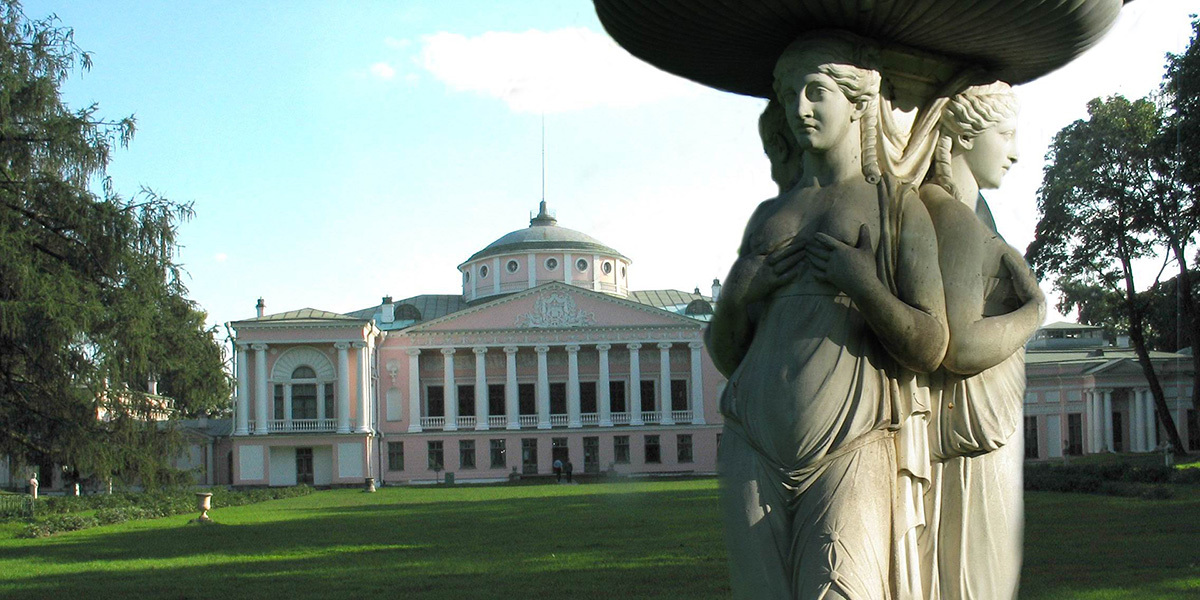 Мифы усадьбы Останкино: любовь, призраки и сцены крепостного театра