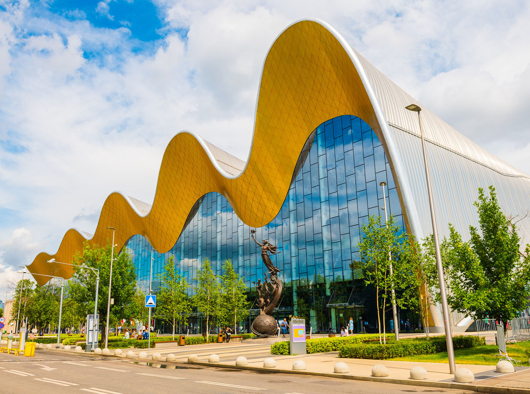 Дворец гимнастики Ирины Винер, архитектор Сергей Кузнецов