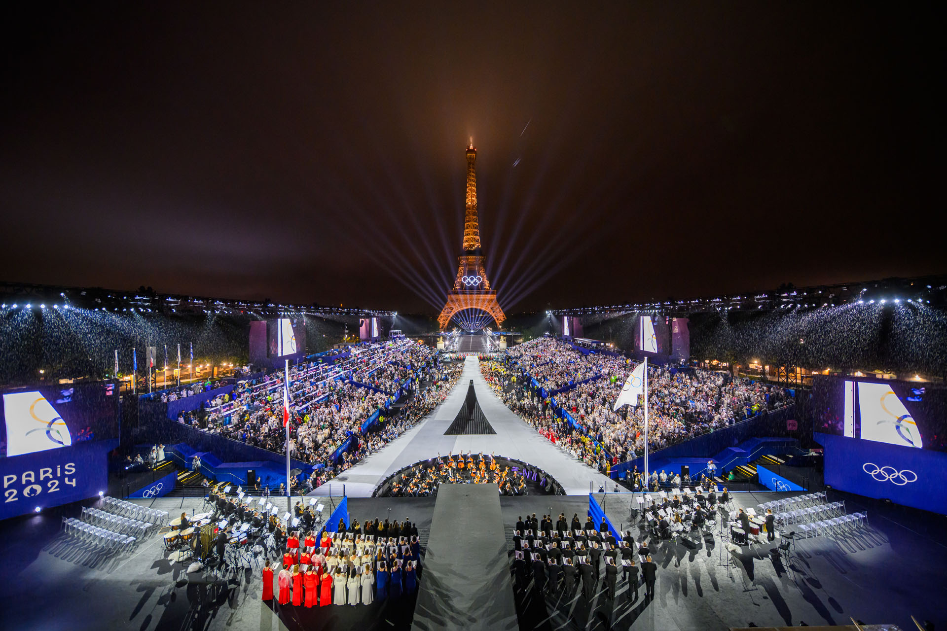 Пэрис Хилтон: Одна ночь в Париже / One Night In Paris » Порно фильм смотреть онлайн