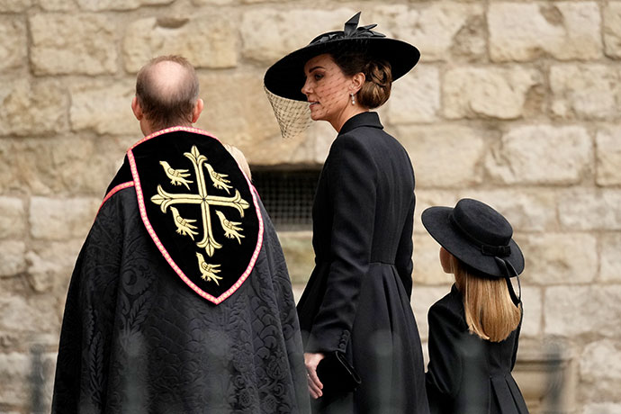 Кейт Миддлтон на церемонии похорон королевы Елизаветы II, 19 сентября 2022 год