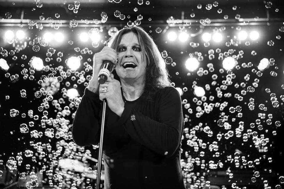 Оззи Осборн решил отказаться от гастролей из-за проблем со здоровьем