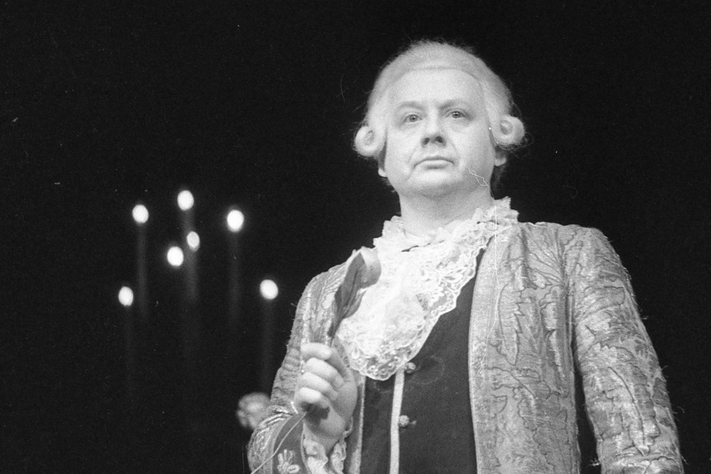 Олег Табаков в роли Антонио Сальери в спектакле «Амадей», 1983 год