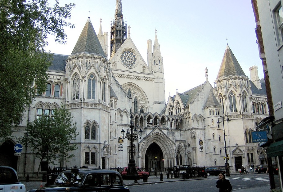 Королевский суд Лондона