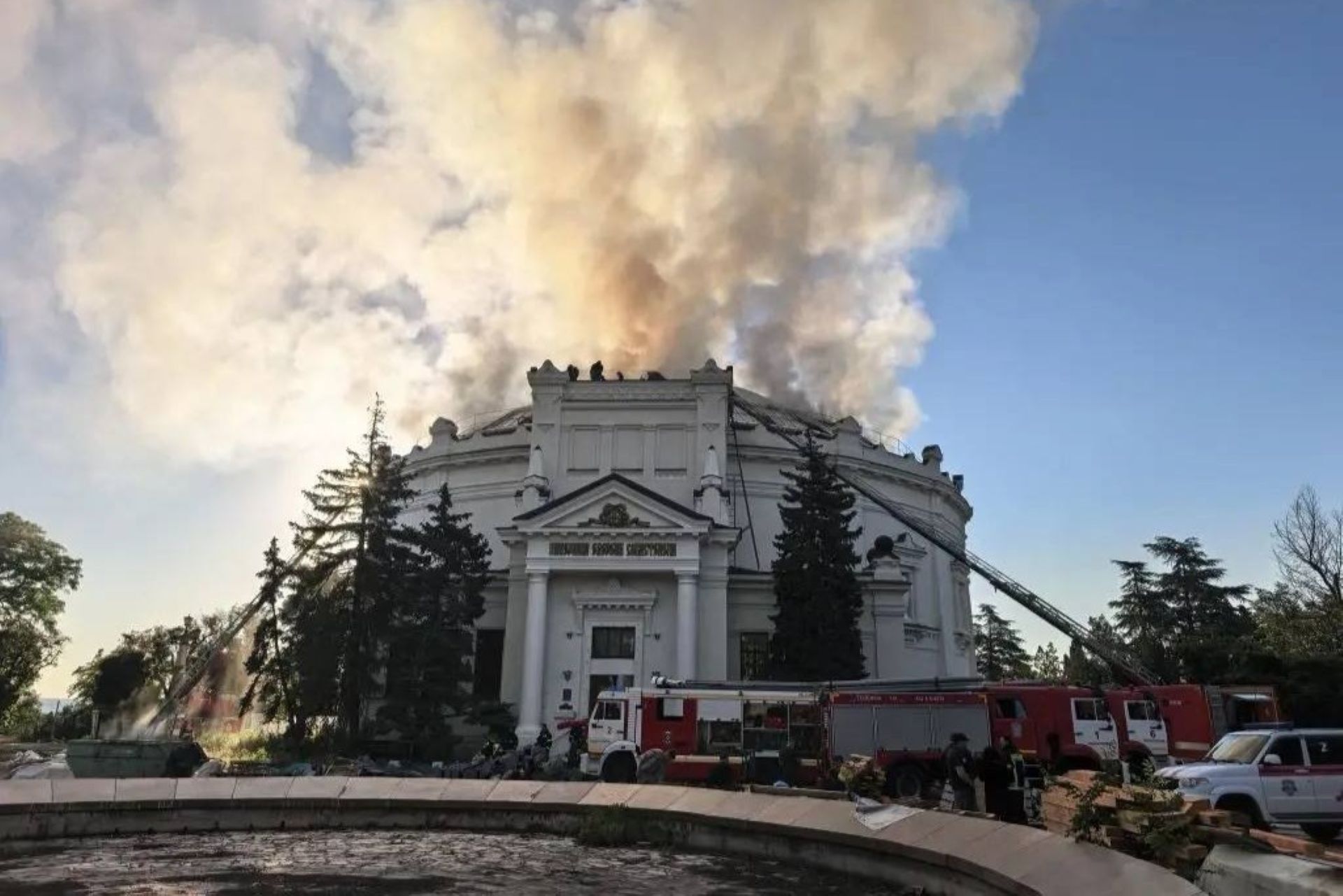 БПЛА почти полностью уничтожили панораму «Оборона Севастопол