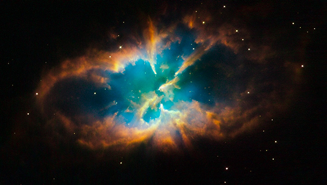 NGC 2818 — планетарная туманность в созвездии Компаса. Расстояние от Земли — 10400 световых лет. Одна из самых древних космических туманностей