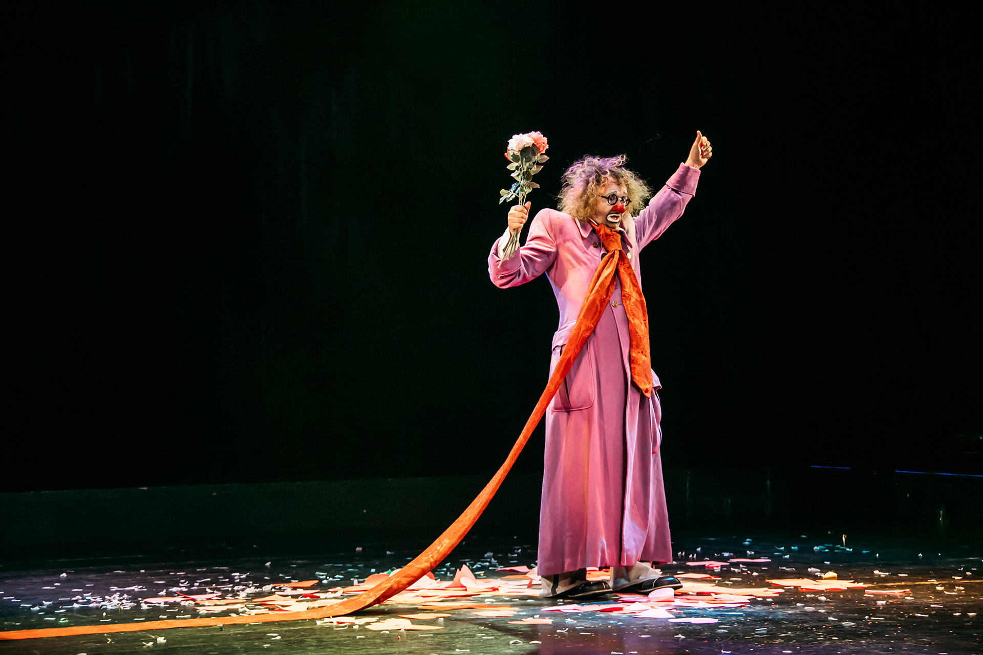 Валерий Кефт, актер театра «Лицедеи» и Cirque du Soleil в шоу Anima Allegra