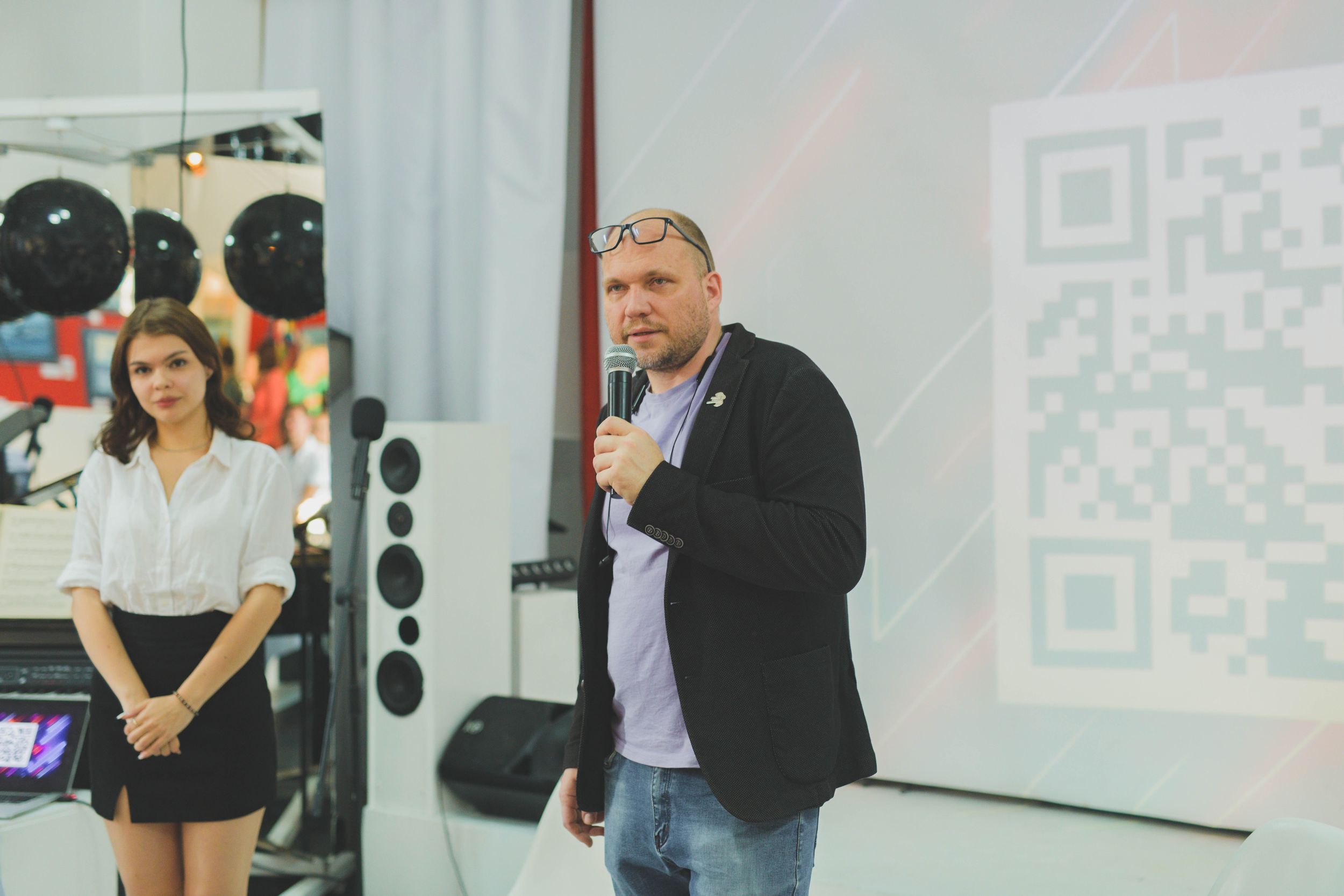 Сергей Кожуховский. Фото предоставлено пресс-службой выставки «Симфония стихий»