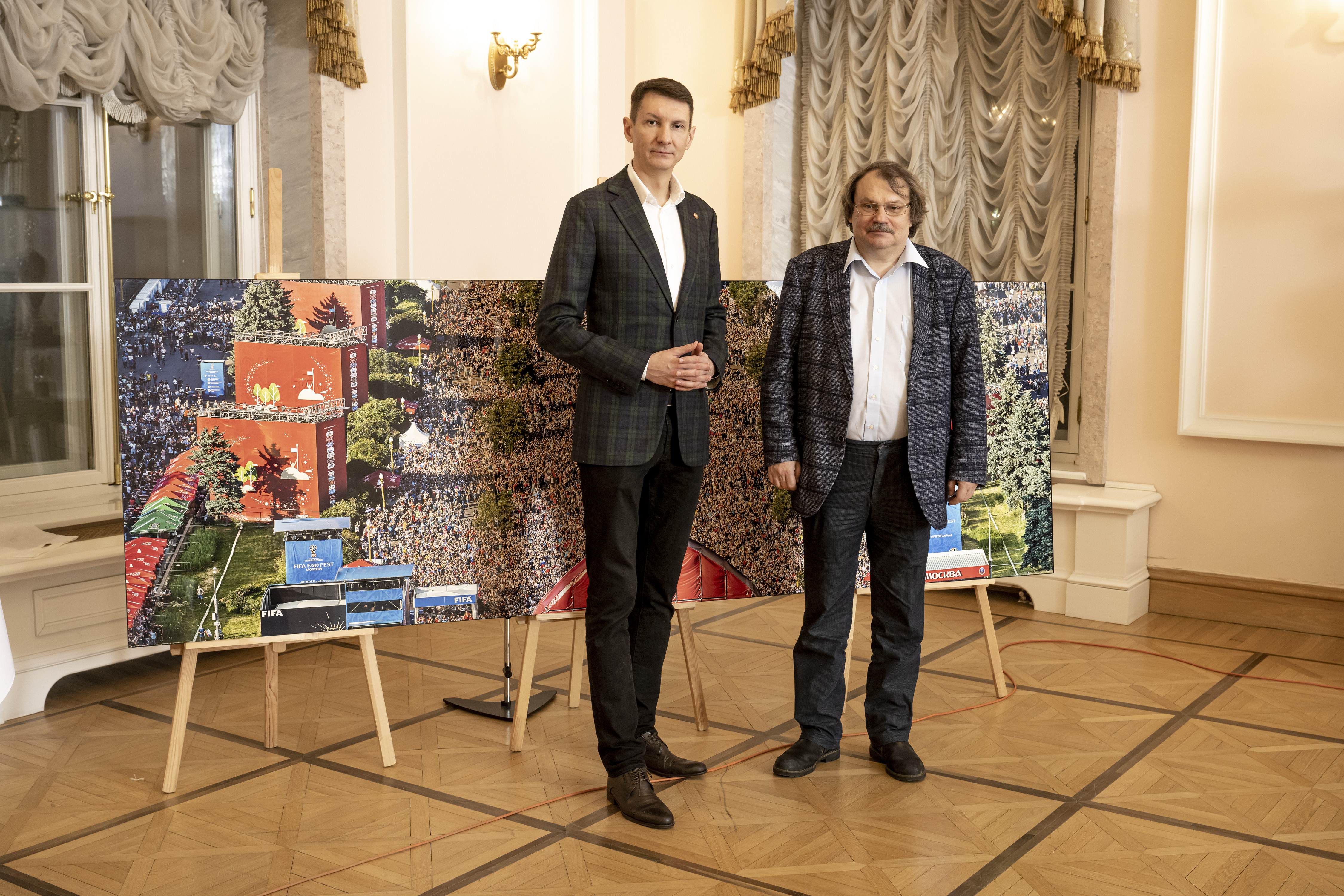 Алексей Харин с основателем и главным редактором книги рекордов России Станиславом Коненко