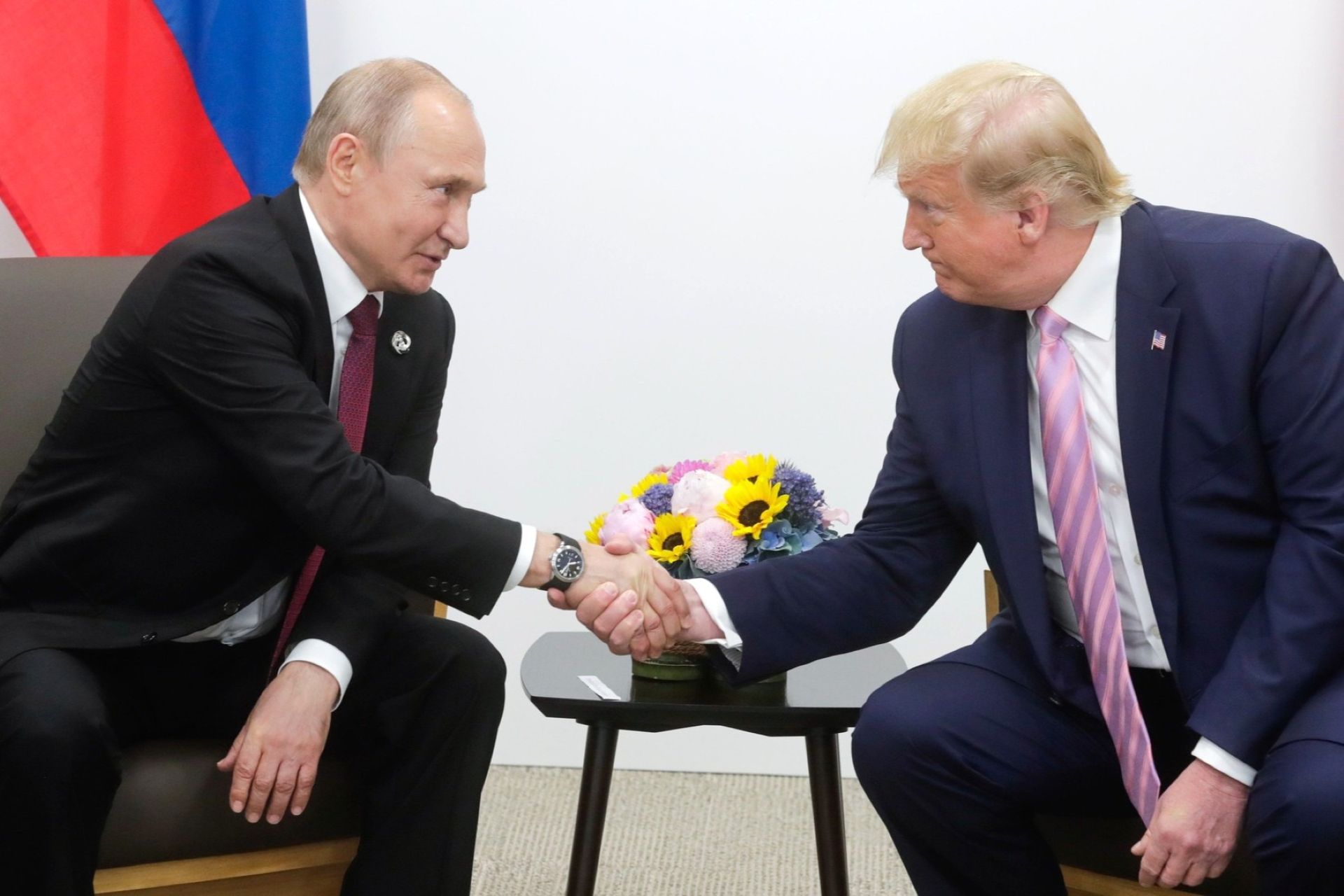 Стало известно, где пройдет встреча Путина и Трампа