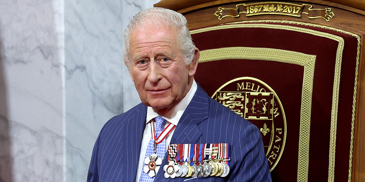 Карл III станет первым за 500 лет монархом, который публично помолится с Папой Римским