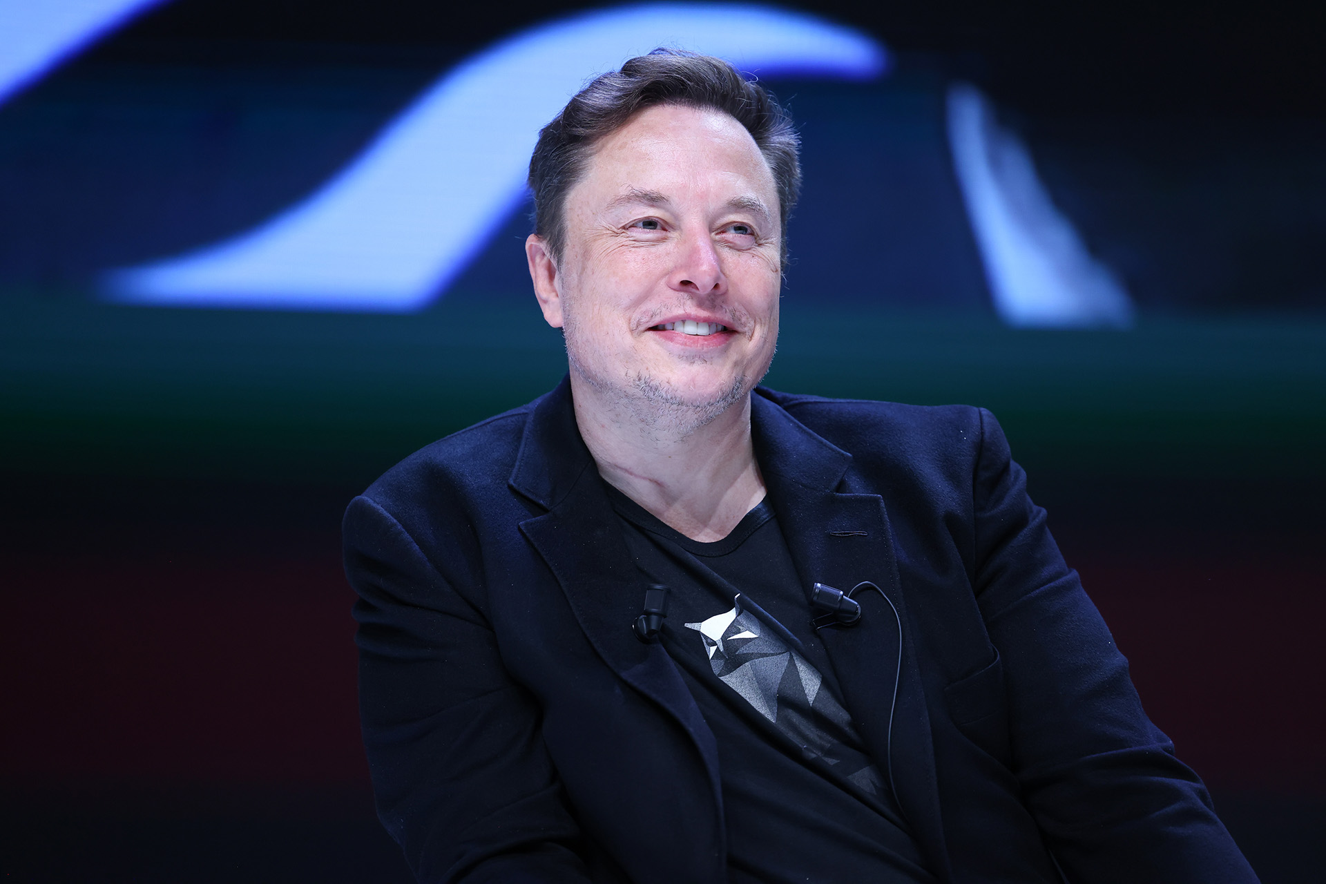Илон Маск заявил, что Tesla представит новое роботакси 8 августа