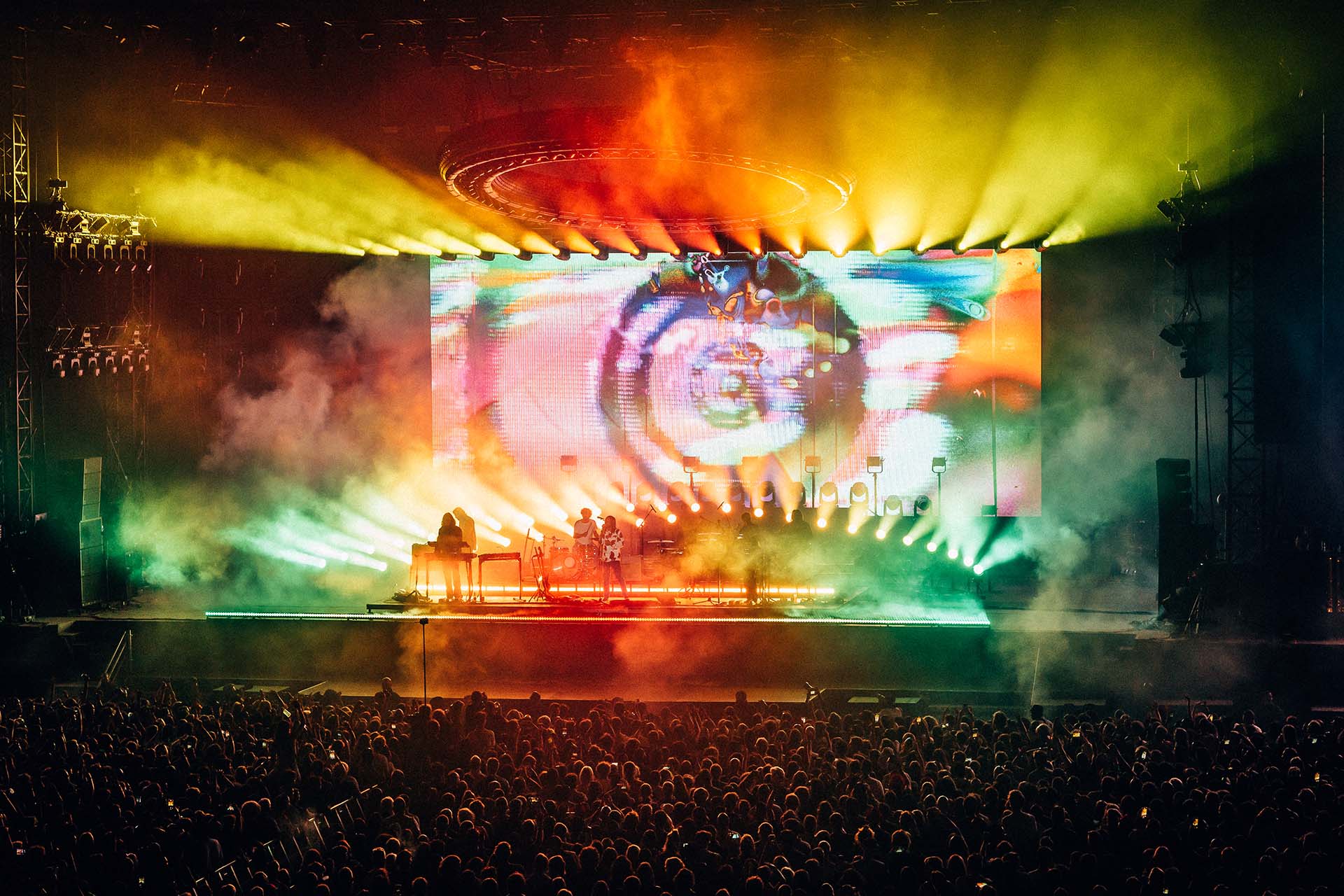 Выступление группы Tame Impala на фестивале Rock en Seine в 2023 году