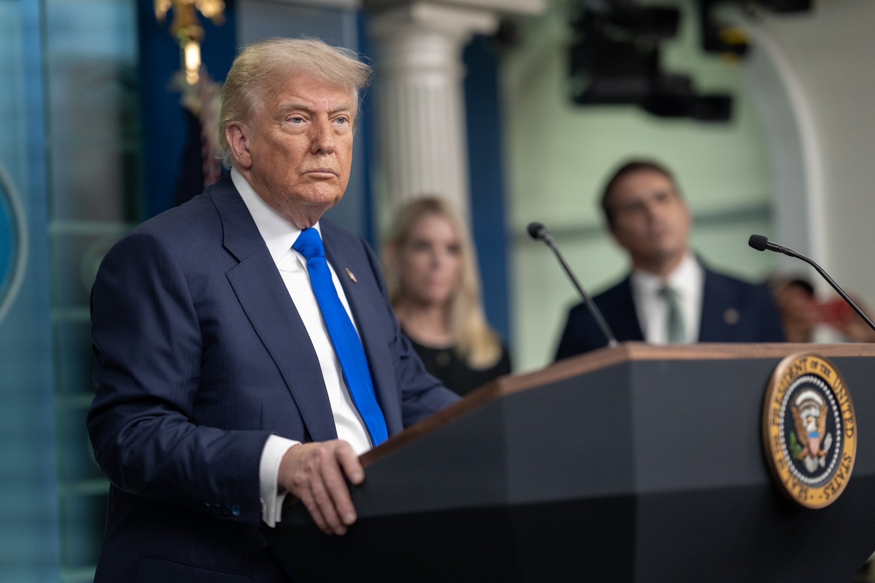 США грозят пошлинами странам БРИКС за «антиамериканскую» политику
