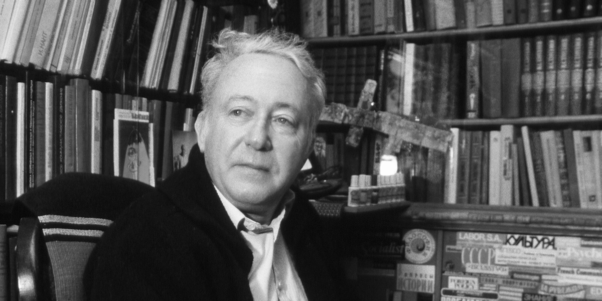 Умер историк и биограф Путина Рой Медведев