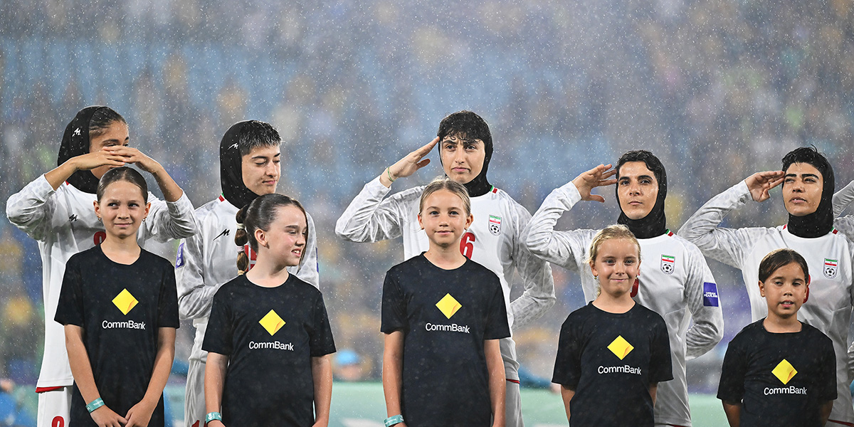 Иранские футболистки сбежали после матча в Австралии