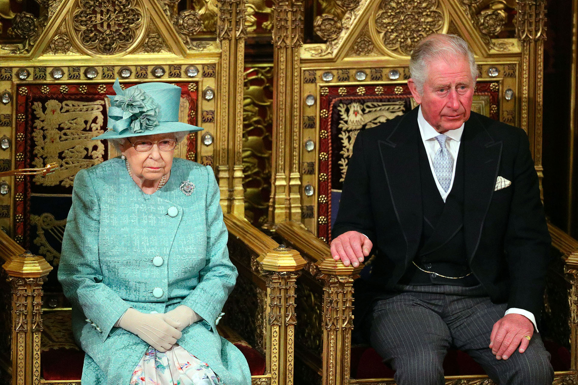 Королева Елизавета и принц Чарльз на открытии парламента, 2019 год