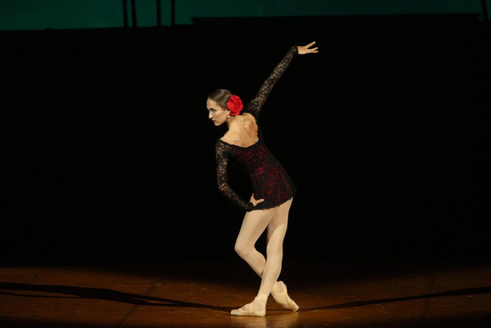 Сцена из балета «Кармен-сюита»