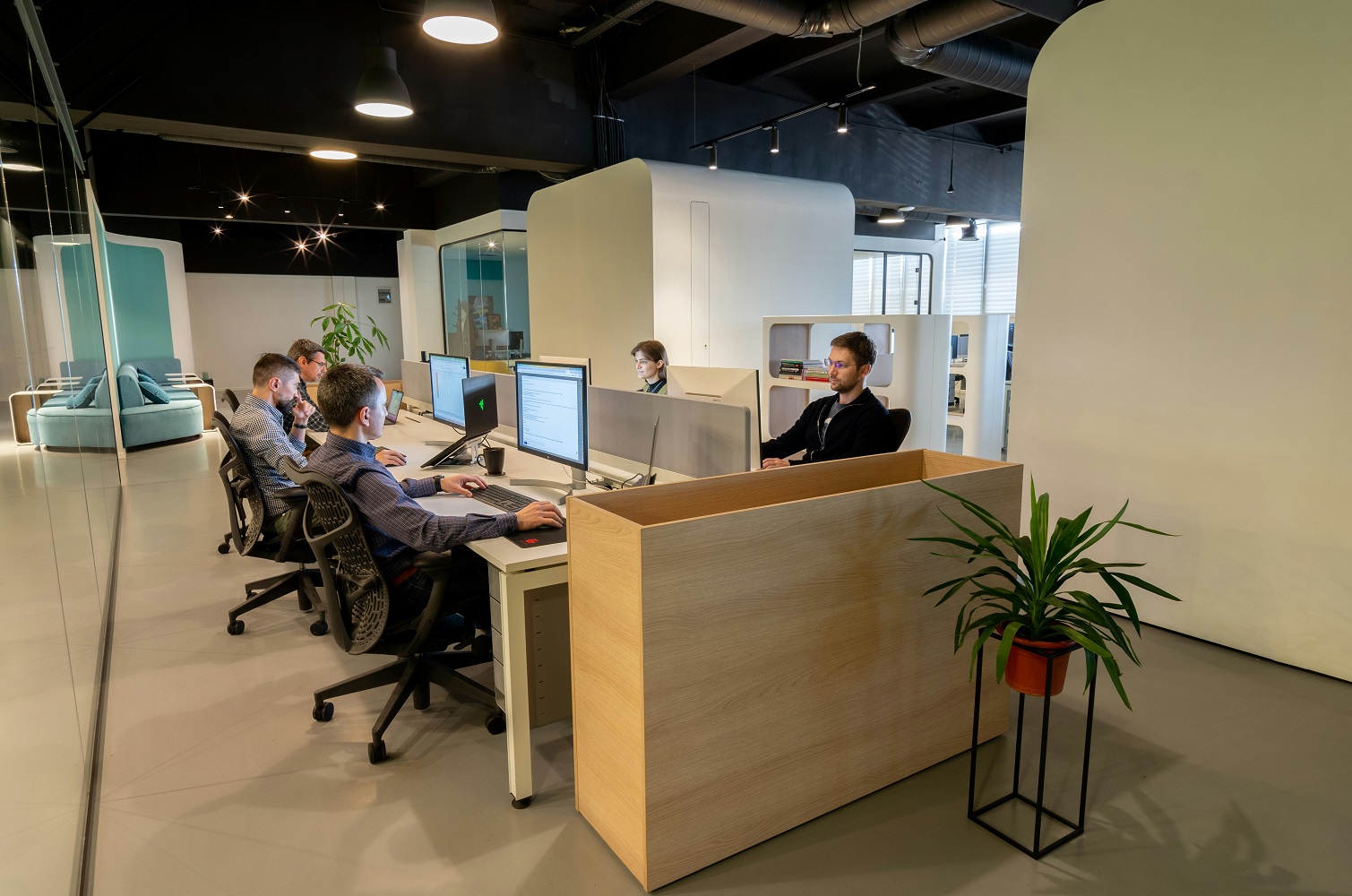 ВОЗ требует защитить работников по всему миру от жары