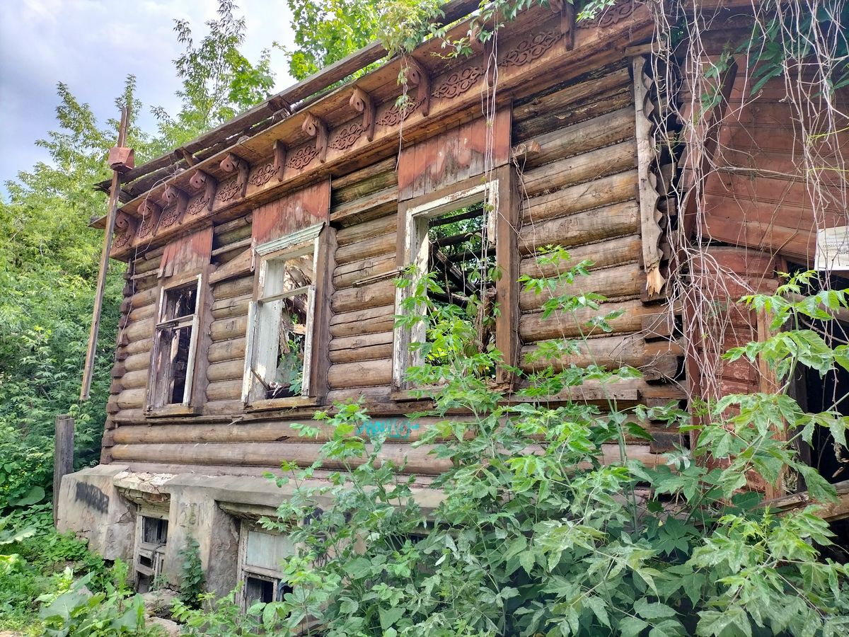 Разрушенный дом в г. Владимире. Фото автора
