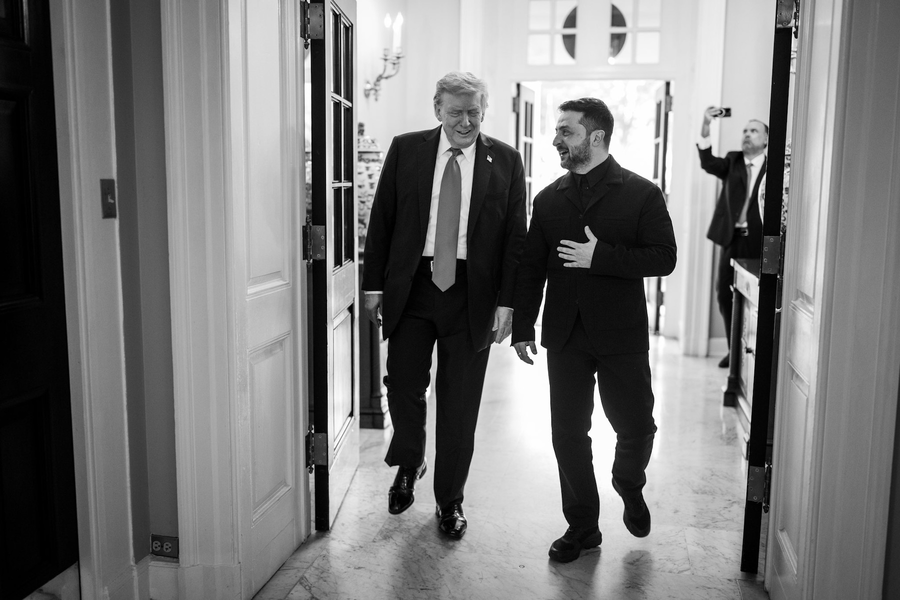 Дональд Трамп и Владимир Зеленский в Белом доме