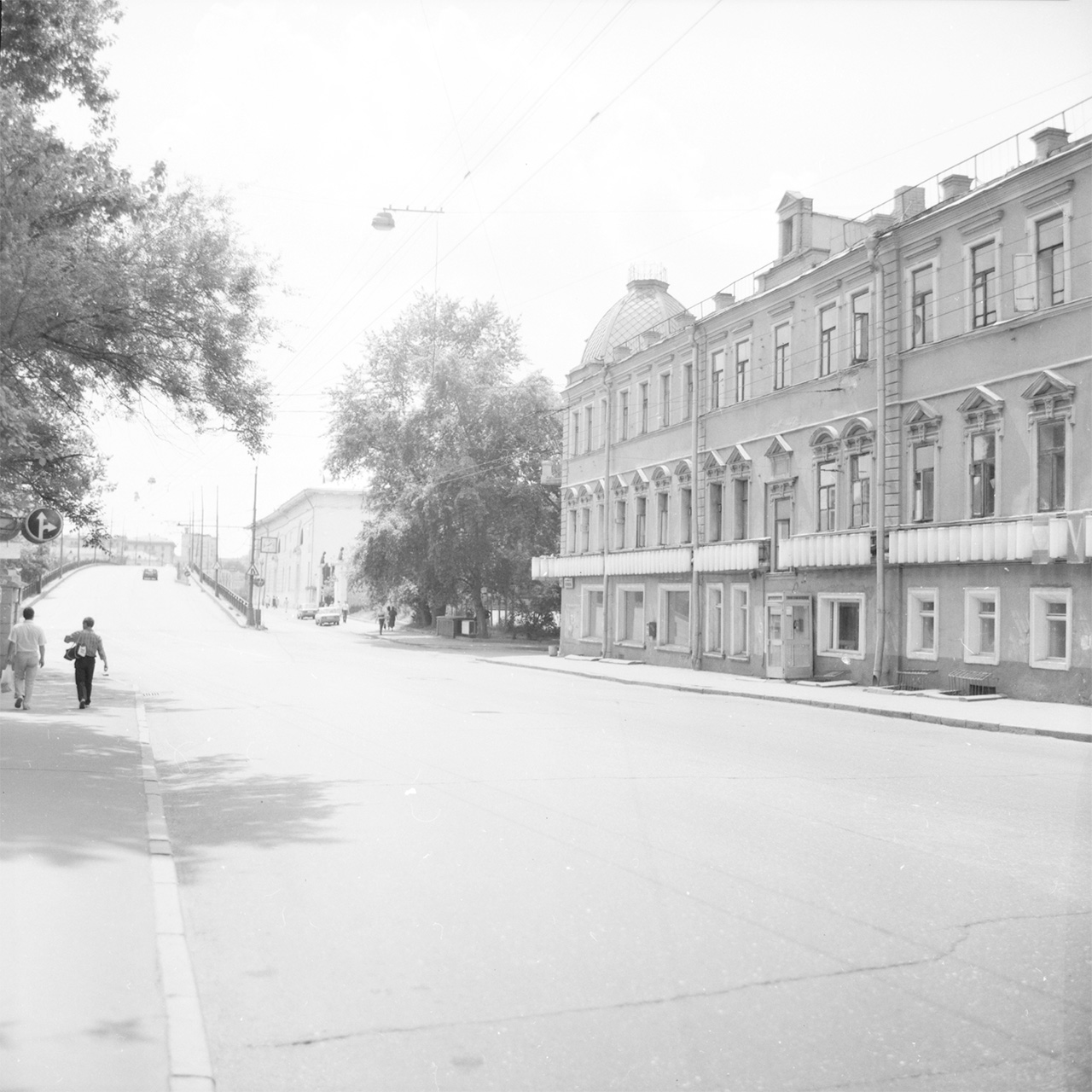 Улица Остоженка, 1989 год