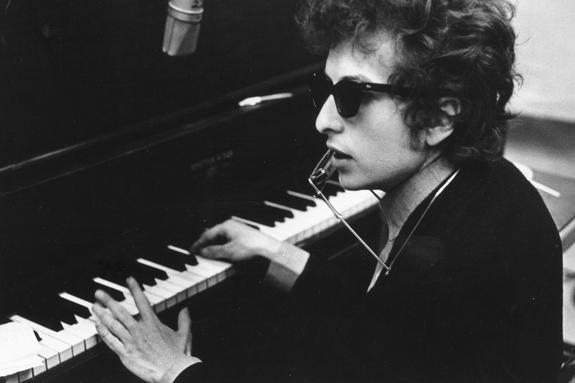 Боб Дилан во время записи альбома «Highway 61 Revisited»
