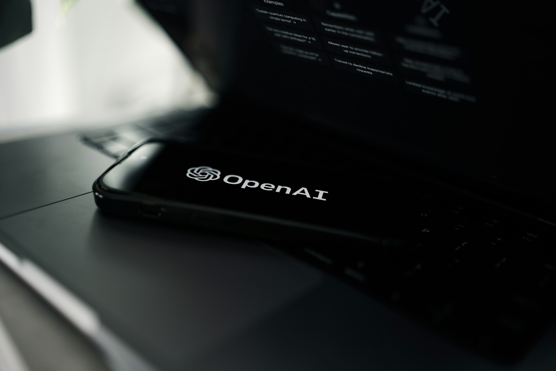 Руководитель направления безопасности OpenAI ушёл из компании