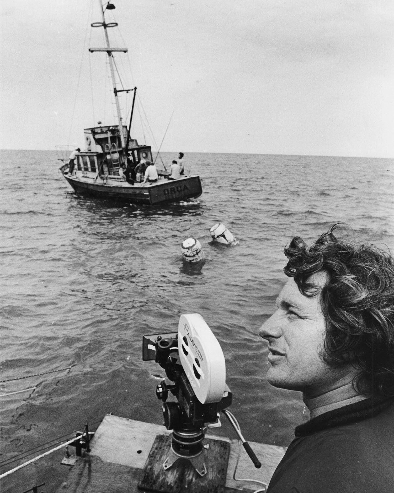 Стивен Спилберг на съемках фильма «Челюсти», 1974 год