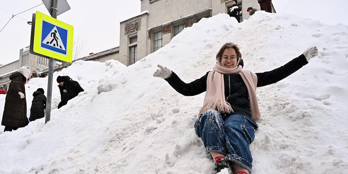 Прыжок в большой сугроб: антропология «Миусской дюны»