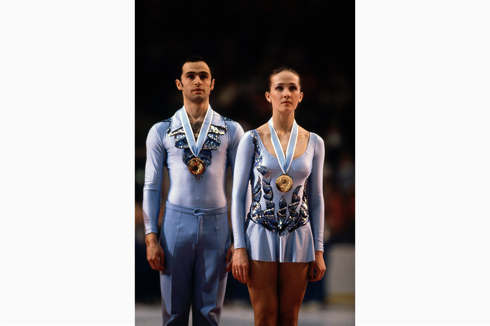 Геннадий Карпоносов и Наталья Линичук на церемонии награждения зимних Олимпийских игр 1980 года