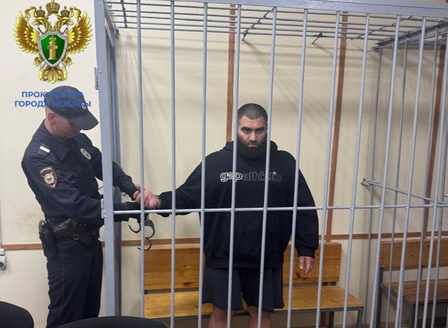 Блогера Арсена Маркаряна арестовали на 17 суток