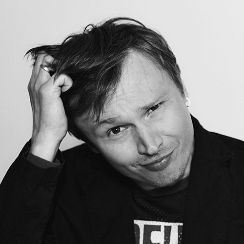Дмитрий Николаев