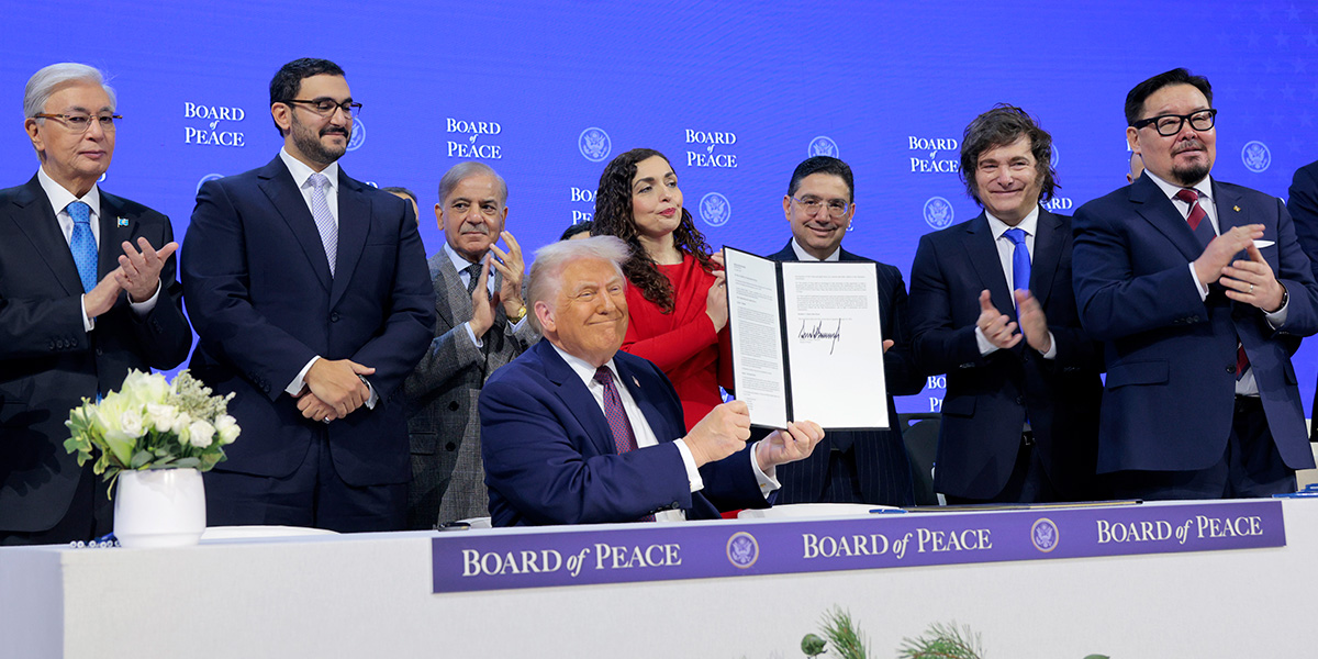 Белый дом официально учредил «Совет мира»