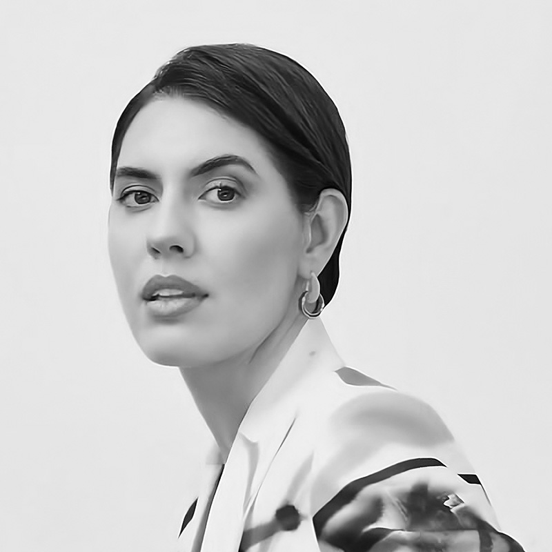 Аня Саркисьянц